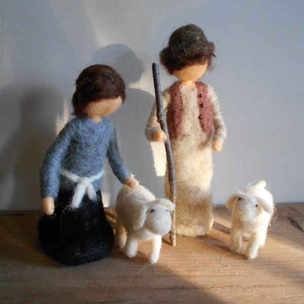 Pastores de fieltro con ovejas para el conjunto de Natividad, figuras de fieltro de aguja suave inspiradas en Waldorf
