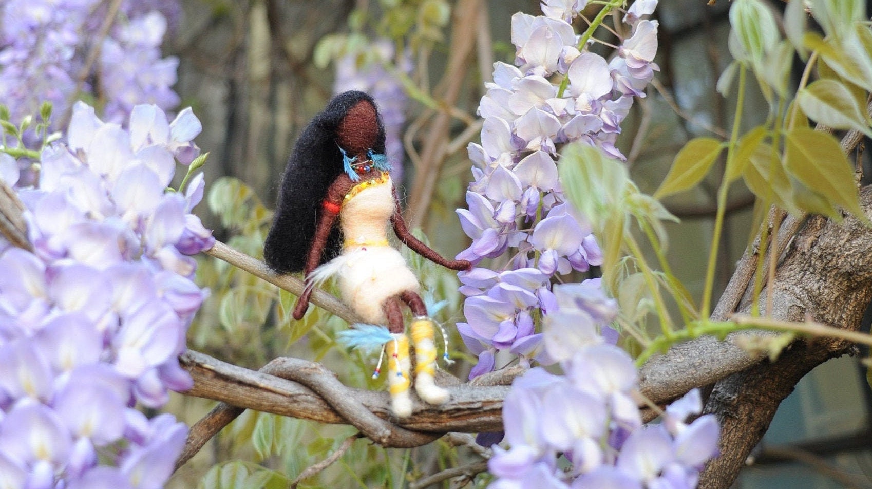 Native american doll miniature -Waldorf inspired -indian doll -handmade home warming art decor -minimalist girl gift -needle felted figurine
