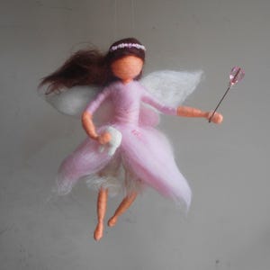 tooth fairy movie pink dress Dwayne Johnson Tooth Fairy Dress to Impress