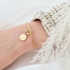 Knot Bracelet Personalized with Engraving Plate Knot Bracelet with Engraving Pendant Engraving Bracelet Personalized Gift Bangles