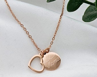 Personalisierte Herz Kette mit Namensgravur, personalisiertes Geschenk für Mama, Plättchenkette mit Herzanhänger und Gravur