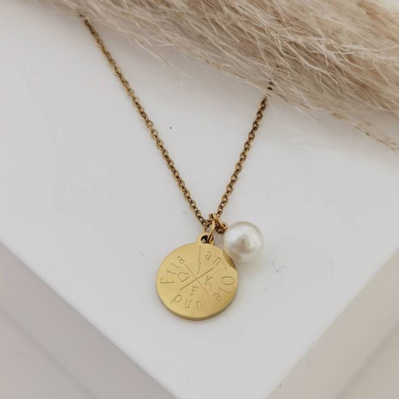 Personalisierte Kette mit 15mm Gravur Plättchen und Perle in Gold u. Silber, Geschenk für sie, personalisierte Geschenke, Weihnachtsgeschenk Bild 5