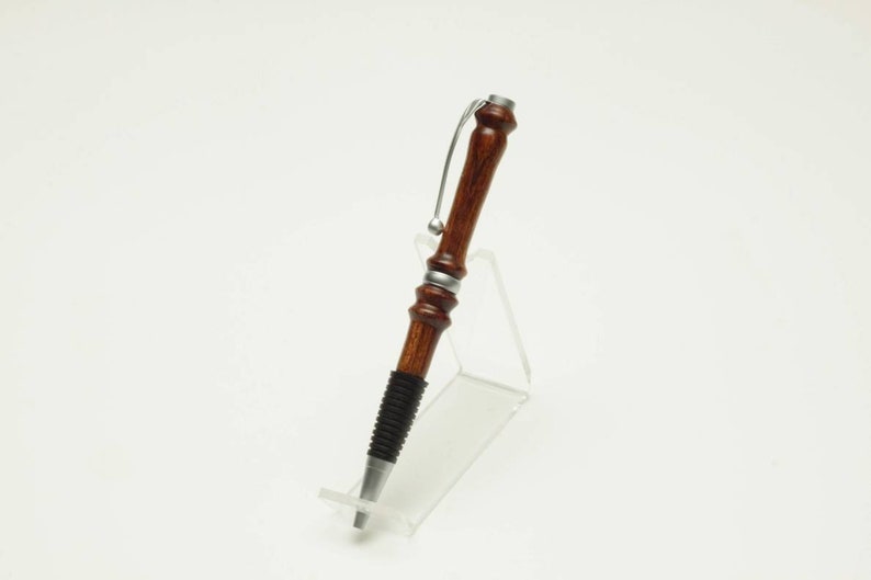 comfort style Lacewood and satin pen