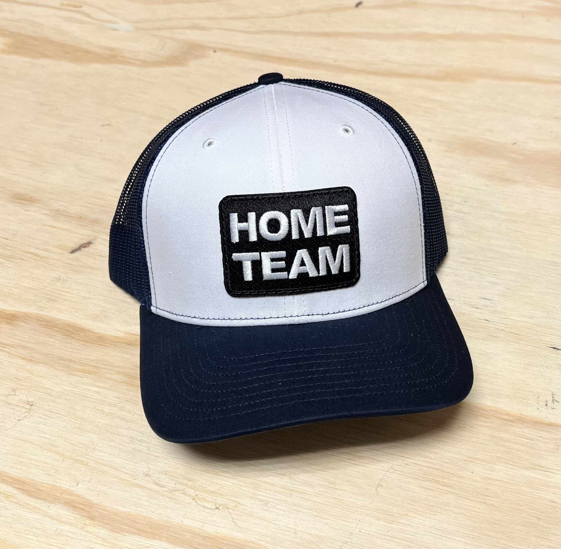 HOMERUN VINTAGE TRUCKER HAT- STRIPED & RED main image 1