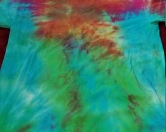 Medium Color Expolison Tie Dye