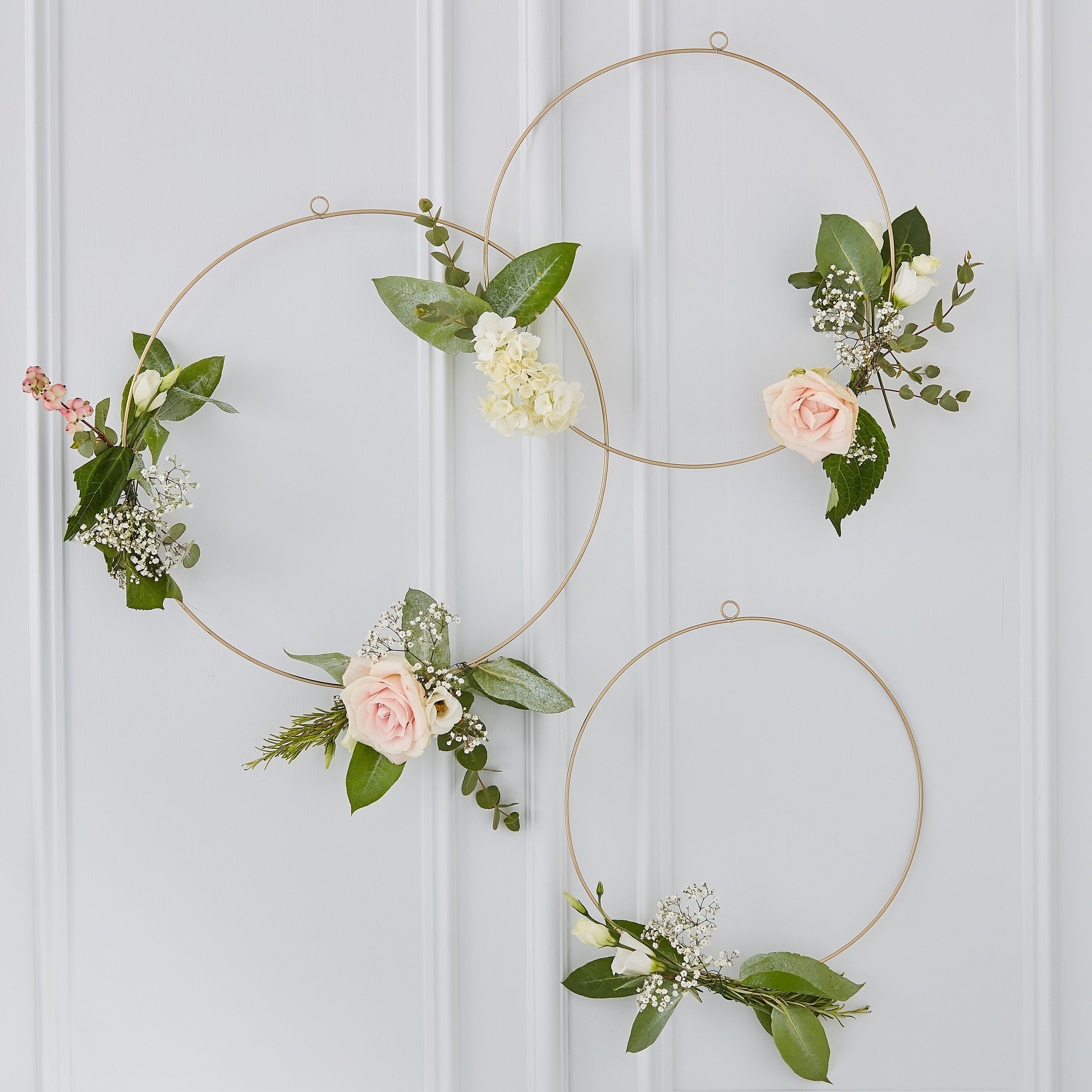 Details about   Floral Hoop Artificial Flower Wreath Triangle Metal DIY Wedding Party Hanging US 