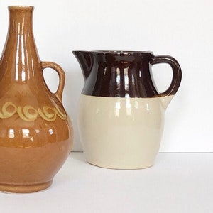 Vintage Roseville Pottery Pitcher 1960s Two Tone Brown and White Ceramic Pottery Pitcher Farmhouse Barware Drinkware Serving Kitchen Decor