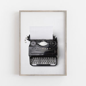 Typewriter Wall Art, Black and White Art, Retro Typewriter Art, Home Office Decor, Old Typewriter Art, DIGITAL DOWNLOAD, PRINTABLE Wall Art
