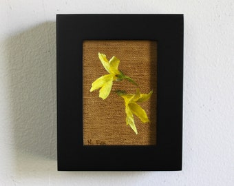 An original small oil painting of flower.