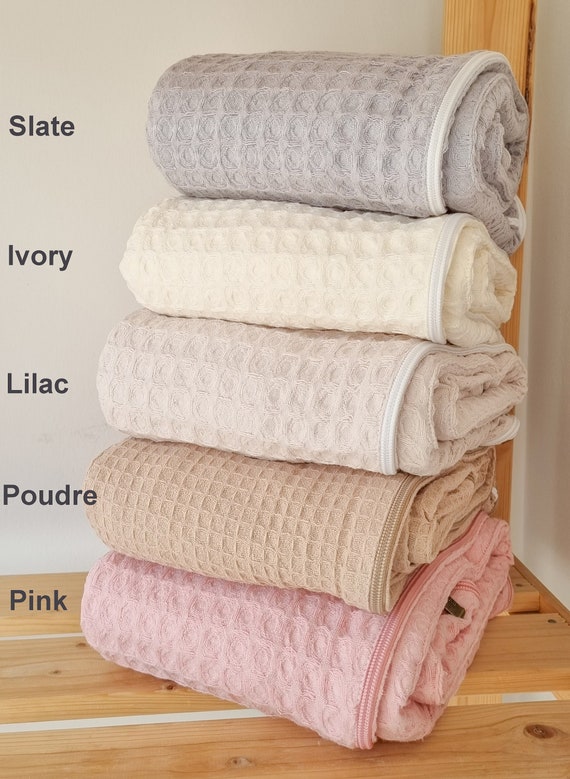 Grand Organic Cotton Embroidered Towel