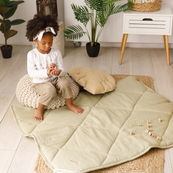 Alfombra de juego de lino Hoja Alfombra Monstera acolchada orgánica para  bebé Calidad estándar Oeko-TEX Alfombra de gateo acolchada para niños  Alfombra tropical para niños pequeños -  España