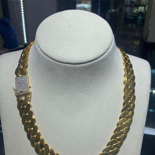 Solid Gold Cuban Chain Necklace Mens 