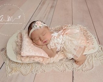 Lace newborn romper, Newborn peach romper, Newborn lace romper set, Newborn photo props, Newborn photo outfit, Newborn girl lace romper,