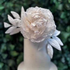 CAKE FLOWERS WAFER paper edible Peony cake topper cake decoration white large flower