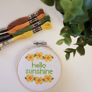 Full Cross Stitch Kit: Hello Sunshine - DIY Kit - 4-inch Hoop, Fabric, Thread, Needle, Instructions - Beginner Cross Stitch Kit