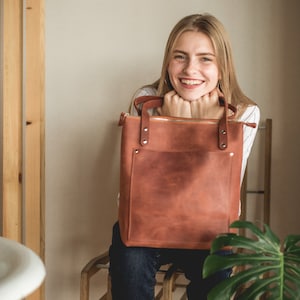 Leather Tote Bag for Women • Brown Shoulder Bag • Large Tote Bag with Zipper • Wedding Gift for Bridesmaids • Gift for Her
