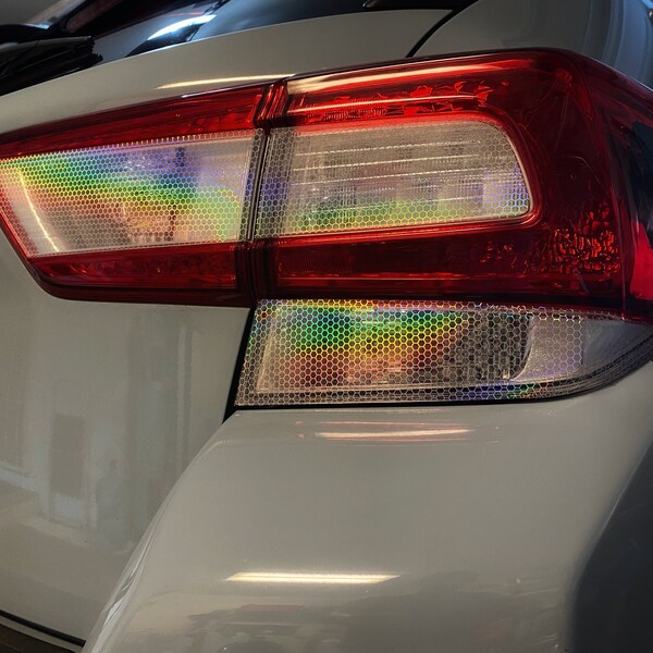 Recubrimientos para luces traseras con diseño holográfico en forma de panal de Trek-Adventures / COMPATIBLES: Crosstrek 2018-2023
