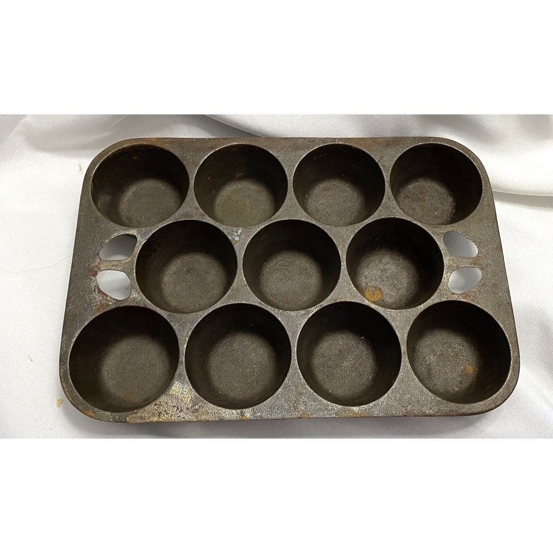Vintage Cast Iron Baking Muffin & Roll Popover Baking Pan READ Etsy