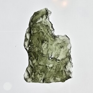 4.9g Zataka Moldavite Tektite AAA grade -undamaged- GUARANTEED genuine from Czech Republic