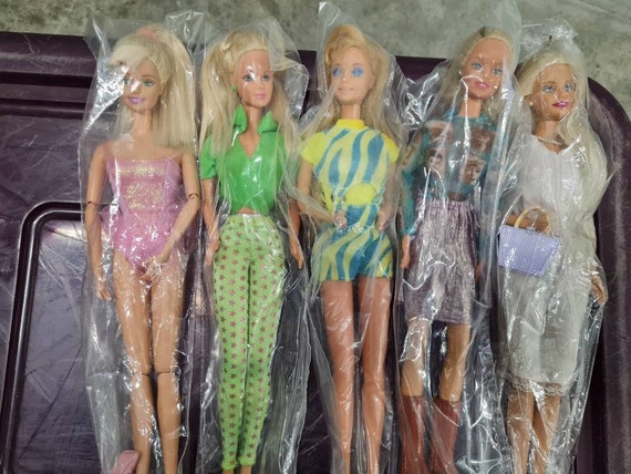 Muñecas Barbie. Venta por unidad 5euros o por lotes. Amplia - Etsy México