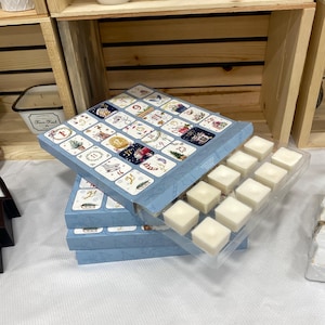 Calendario dell&#39;Avvento di cera fusa natalizia: 25 fragranze invernali