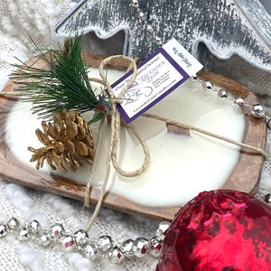 Christmas Dough Bowl Soy Candle. Hand Poured. Christmas Tree Fragrance. Decorated, Perfect Holiday Gift, Ready to Go!