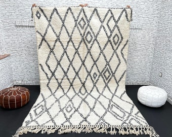 Beni ourain rug- Authentic Moroccan Rug- Custom Beni Ourain rug- Beni Rug- Large Moroccan Rug- White& Black Rug- Custom rug