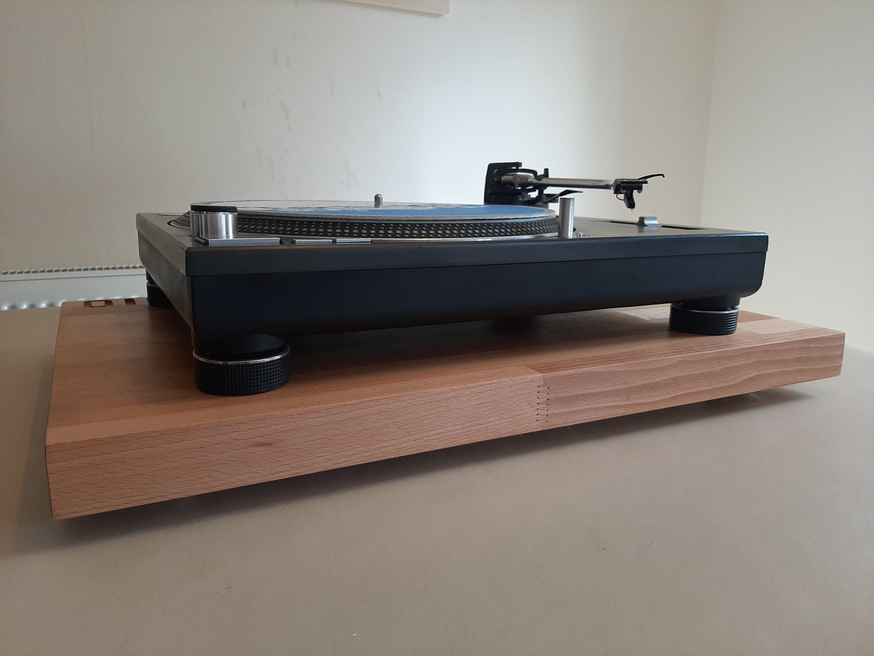 AUDIOPHILE SOLID TIMBER Isolating Platforms..Turntable / Speaker / Amp HiFi — GStyleDesign