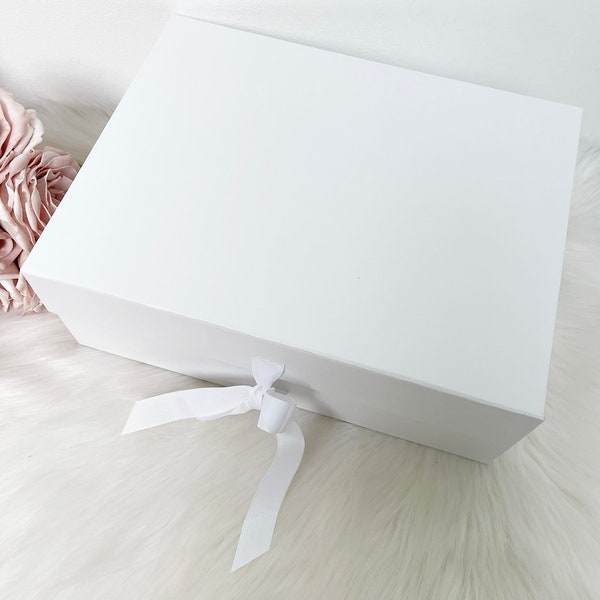 Imperfections - Große Geschenkbox mit Deckel und Band | Leer, um deine eigenen Geschenke zu machen | Luxus Kundenspezifische Boxen | Brautjungfer Weihnachten Geburtstag