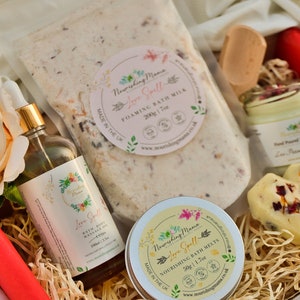 Spa Love Box | Couple&#39;s Hamper | Self Care Kit | Luxury Pamper Box | Luxury Bath Gift Set | Valentines Gift For Her | Valentines Day Gift