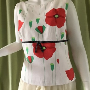 Vintage  80’s SRI LANKA Woman’s Top. Stylised Poppies Top  Summer Top with Poppies. M / L Woman’s Top  Vintage Top. Woman’s Summer Top