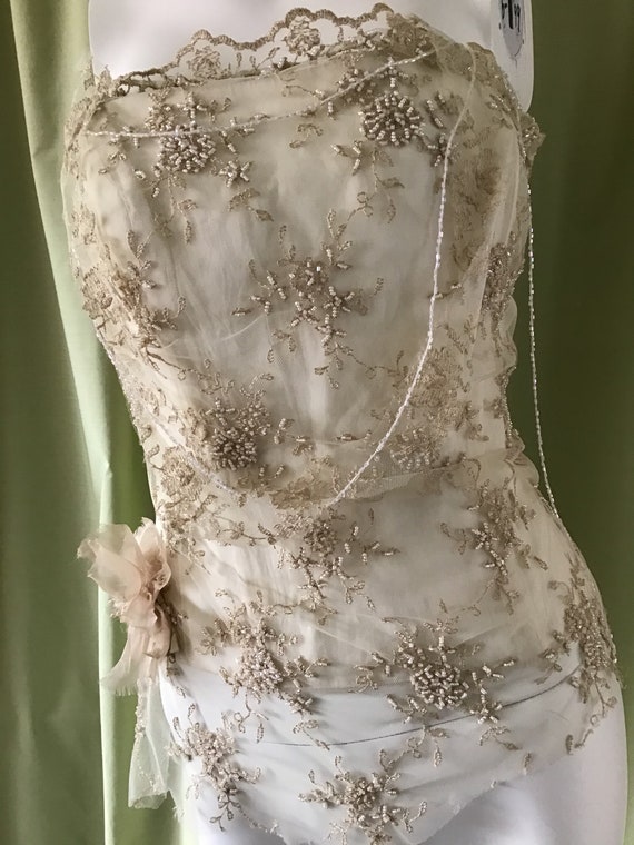 Vintage 70’s Belgium Delicate Lace. Viscose Lining