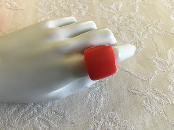 Vintage 70’s Lucite Salmon Colour Ring. Square Luc