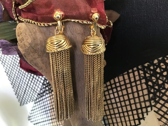 Vintage 40’s 50’s Chandelier ClipOn Earrings. Bedo
