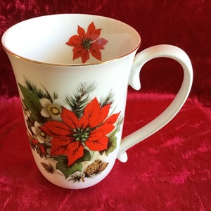 Vintage Christmas Tea Cup. Ornament Christmas Tea Cup. Kitchen Ornament. Christmas Gift. Kitchen Christmas Decoration. Flower Christmas