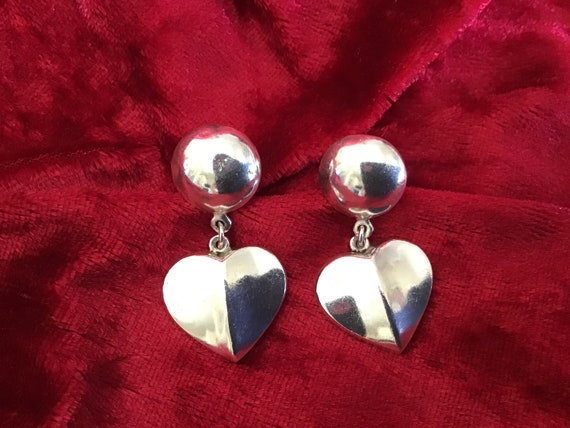 Vintage 60’s Silver Pin Earring. Heart Silver Earr