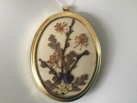 Pressed Flower Pendant. Dried Flower Pendant. Pre… - image 9