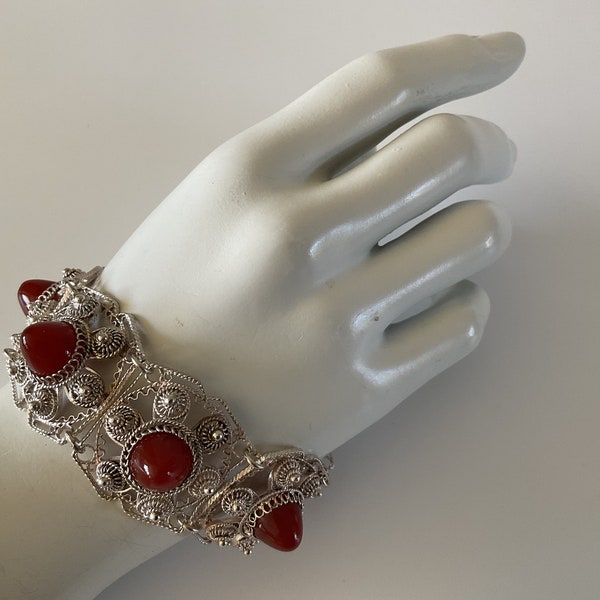 Art Deco 50’s Filigree Flower Panel Bracelet/Carnelian Stones Flower Bracelet/Vintage Deep Filigree Metal Panel Bracelet/Filigree Jewelry