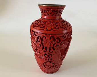 20 世紀初頭の中国の小さな辰砂漆器の花瓶 - Etsy 日本