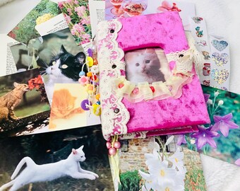 Rosa Katzen Junk Journal, Rosa Tagebuch für Katzenliebhaber, Handgemachtes Samt Kitty Tagebuch mit Ephemera, Katzen Junk Journal, Kätzchen Junk Journal