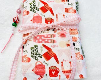 Girly holiday junk journal, pink Christmas journal, holiday journal, December daily journal, stocking stuffer gifts, pink journal, scrapbook