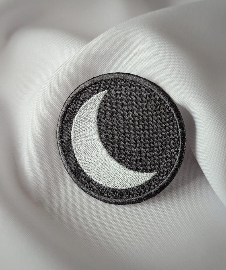 Silver Aufnäher || Bügelbild mit Klettverschluss | Silber Cosplay Bild 5