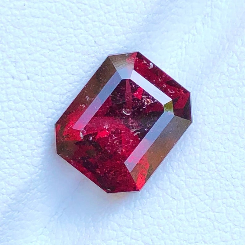 January Birthstone 5cts Ring Size Garnet Gemstone for Jewelry Blood Red Rhodolite Garnet Natural Loose Rhodolite Garnet Gem from Africa