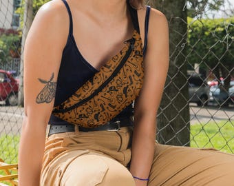 ramblin’ skulls Fanny Pack
