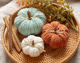 Calabazas de crochet personalizadas hechas a mano / Decoración otoñal para el hogar / Decoración acogedora de otoño / Juego de 3 o individual / Decoración femenina para el hogar / Decoración de Acción de Gracias