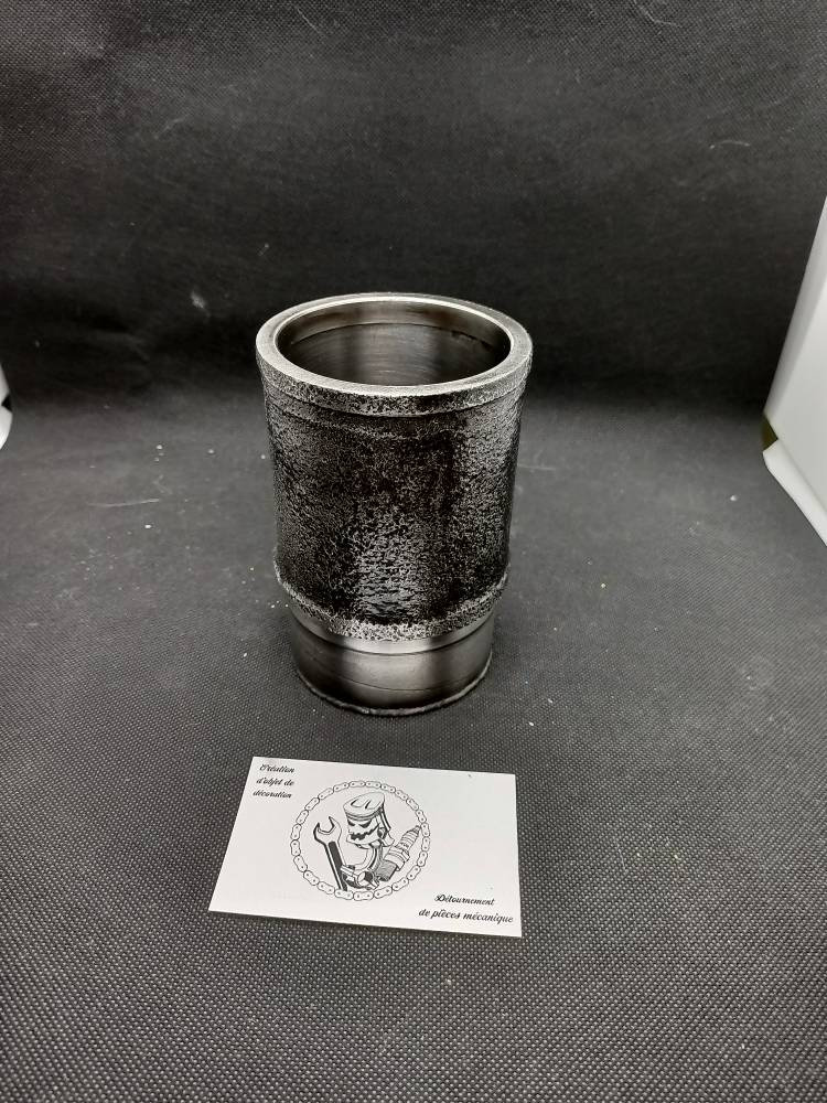 Cendrier , Pot A Crayons Vide Poche Chemise Piston Peugeot 104