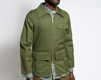 MILITARY JACKET military green with front zip and pockets, Military Worker shirt.