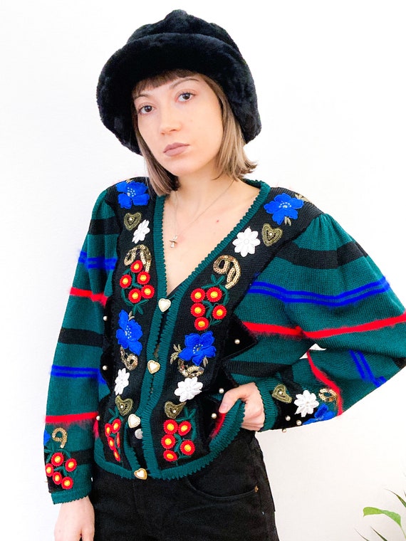 SUZANNE KÖHLER Austrian Knit Flower Embroidered Patches Angora Viscose Cardigan, Hearts Shape Buttons, Floral Embroideries Bavarian Sweater - Etsy SUZANNE KÖHLER Austrian Knit Flower Embroidered Patches Angora Viscose Cardigan, Hearts Shape Buttons, Floral Embroideries Bavarian Sweater - Etsy