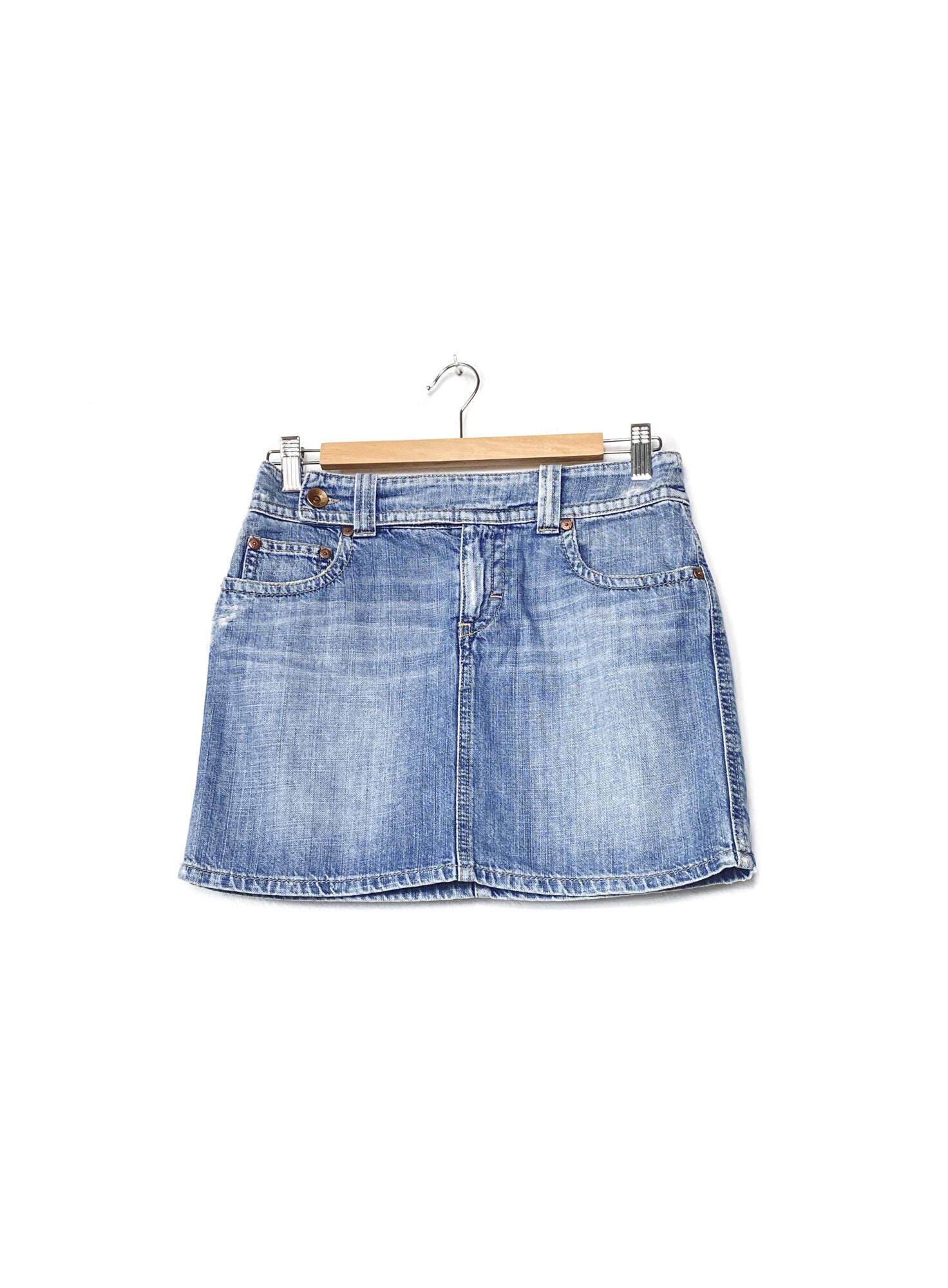 Y2k GAS vintage belted denim mini skirt - Etsy.de