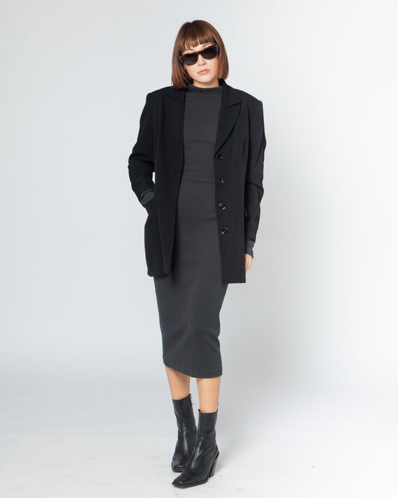 BLACK LONG BLAZER, shoulder padded suit pencil jac